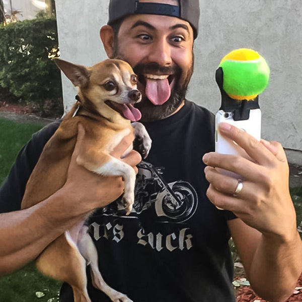 The Pet's Selfie Partner